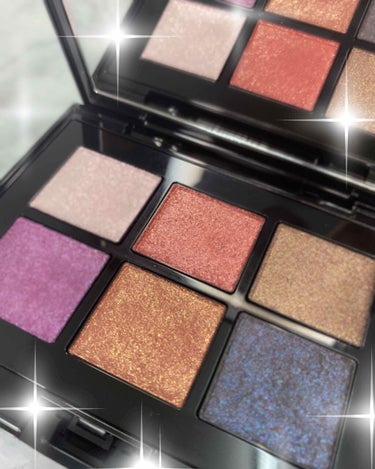 ホリデー アディクション “イリディセント ユーフォリア” EYESHADOW PALLETE L/ADDICTION/メイクアップキットを使ったクチコミ（1枚目）