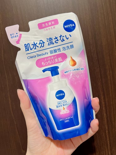 ニベア クリアビューティー弱酸性泡洗顔 もっちり美肌 詰替用 130ml/ニベア/泡洗顔を使ったクチコミ（1枚目）