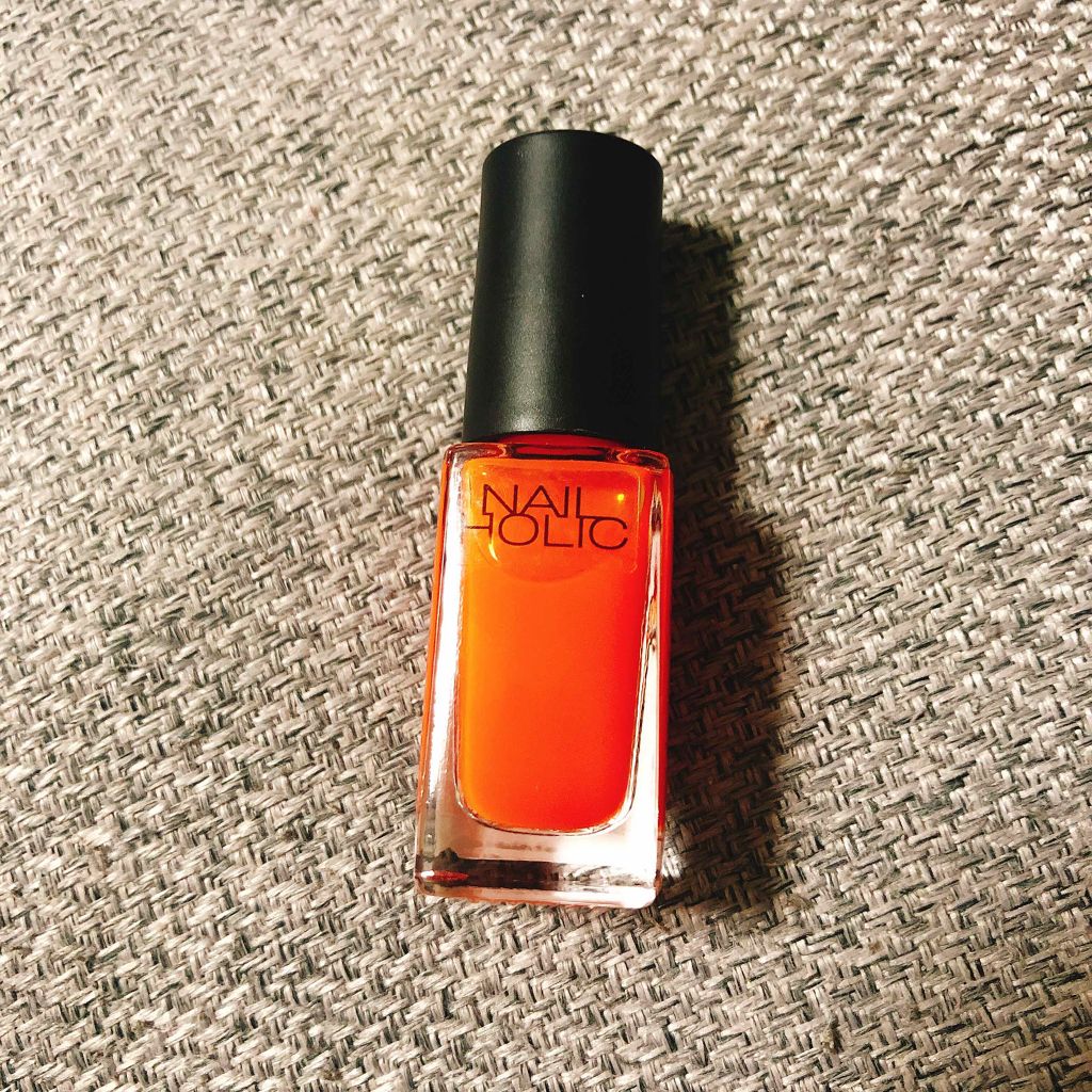 ネイルホリック Juicy color OR204/ネイルホリック/マニキュアを使ったクチコミ（1枚目）