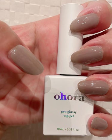 ohora Pro Glossy Top Gelのクチコミ「✩.*˚ohora ✩.*˚

今回、@cosme様から、かなり気になっていたohora(オホ.....」（1枚目）