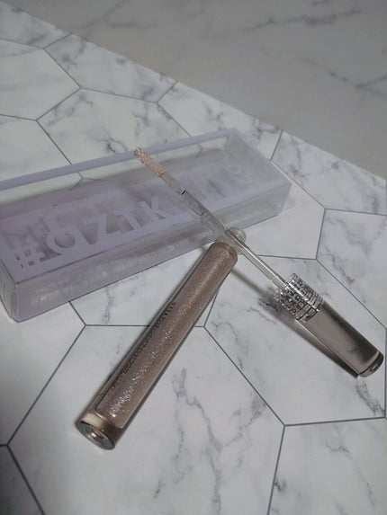 グリッターリキッドアイシャドウ G02 ピンクロゼスパークル/aZTK/リキッドアイシャドウを使ったクチコミ(1枚目)