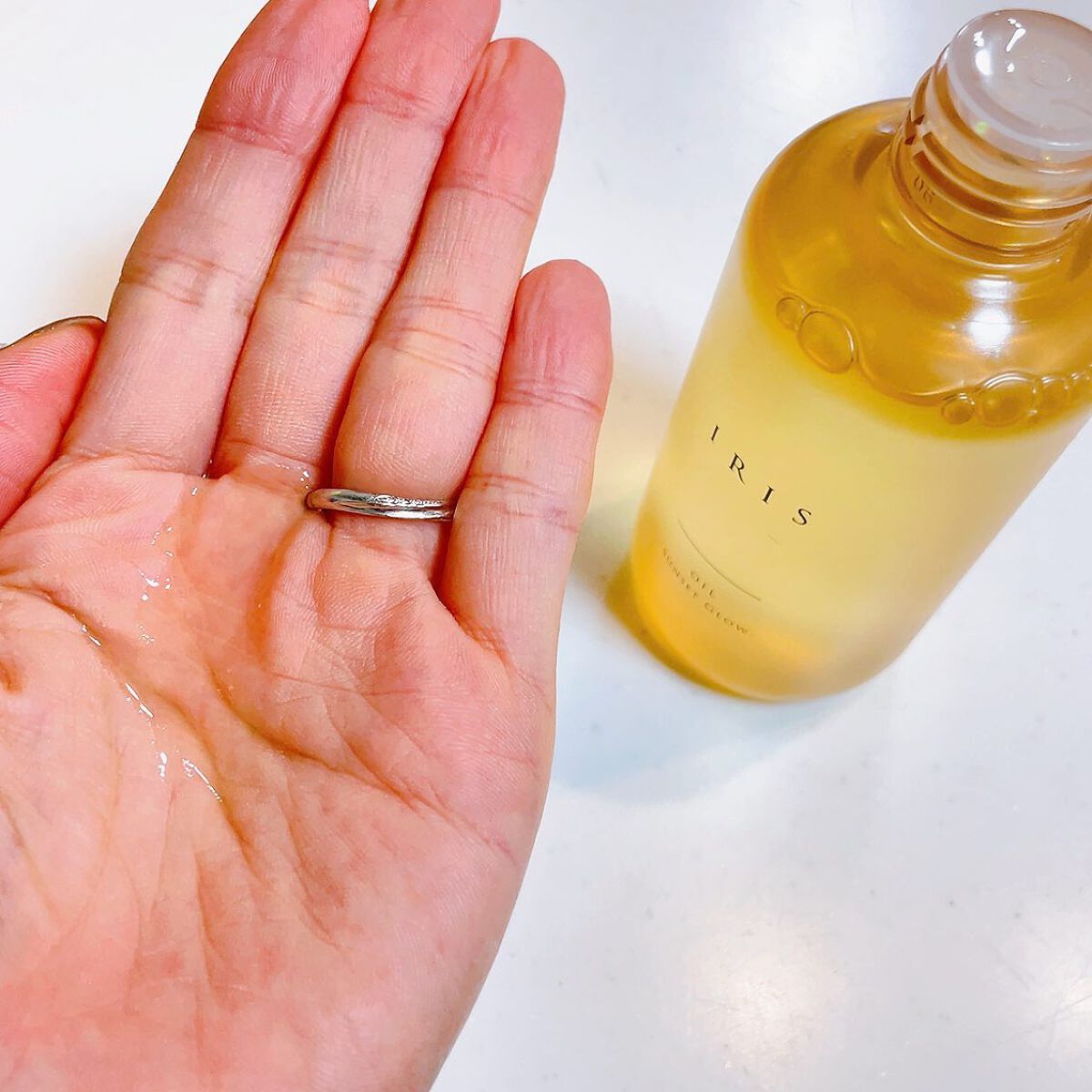 イーリス ヘアオイル サンセットグロウ/IRIS/その他スタイリングを使ったクチコミ（3枚目）