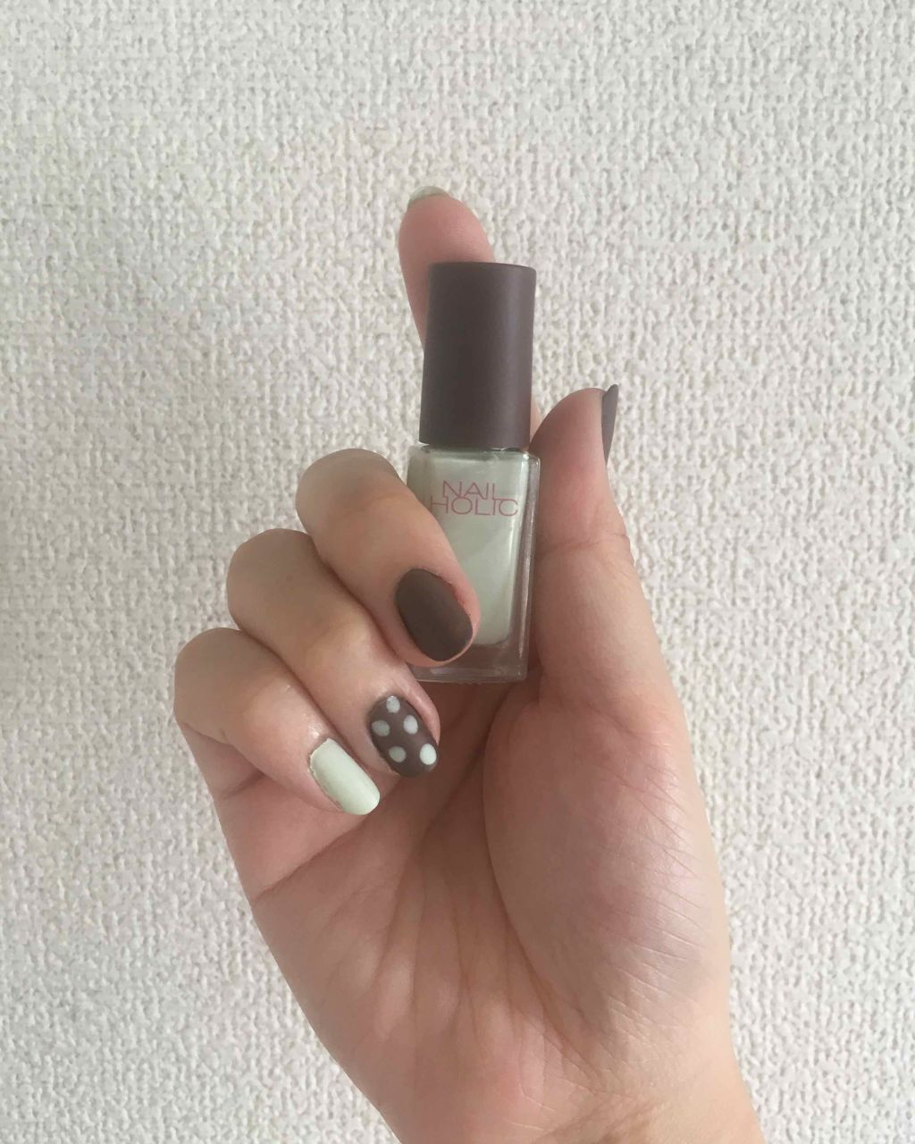 ネイルホリック リミテッドカラー Sweets Holic GR761/ネイルホリック/マニキュアを使ったクチコミ（2枚目）