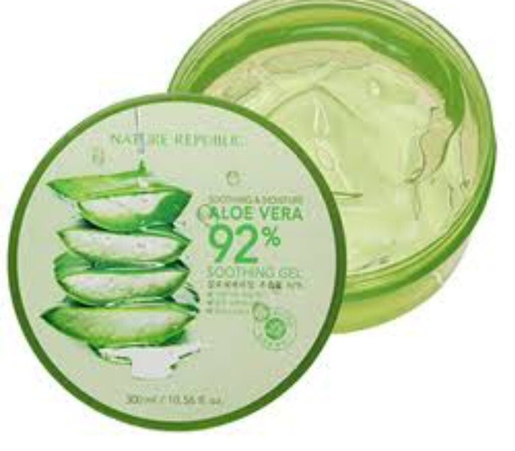 マイルド&モイスチャーアロエジェル/ネイチャーリパブリック/ボディローションを使ったクチコミ(2枚目)