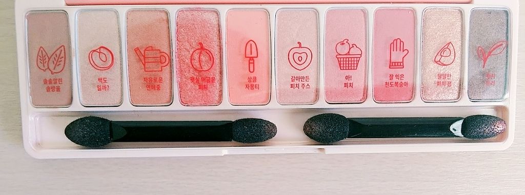 プレイカラー アイシャドウ/ETUDE/アイシャドウパレットを使ったクチコミ（2枚目）