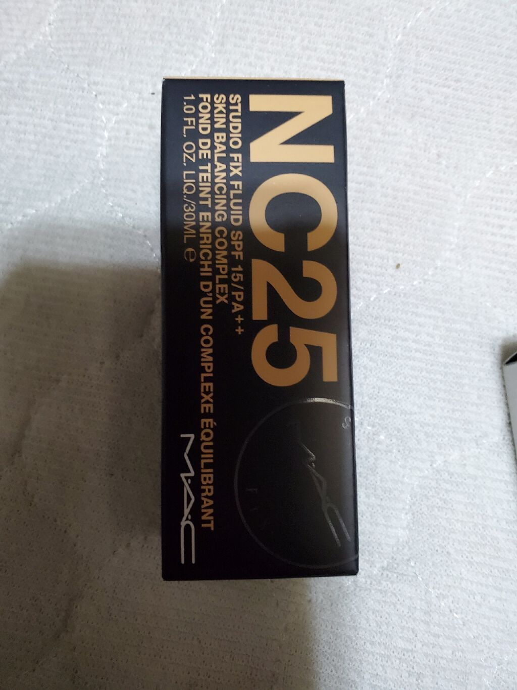 スタジオフィックス フルイッド SPF 15/M・A・C/リキッドファンデーションを使ったクチコミ（1枚目）