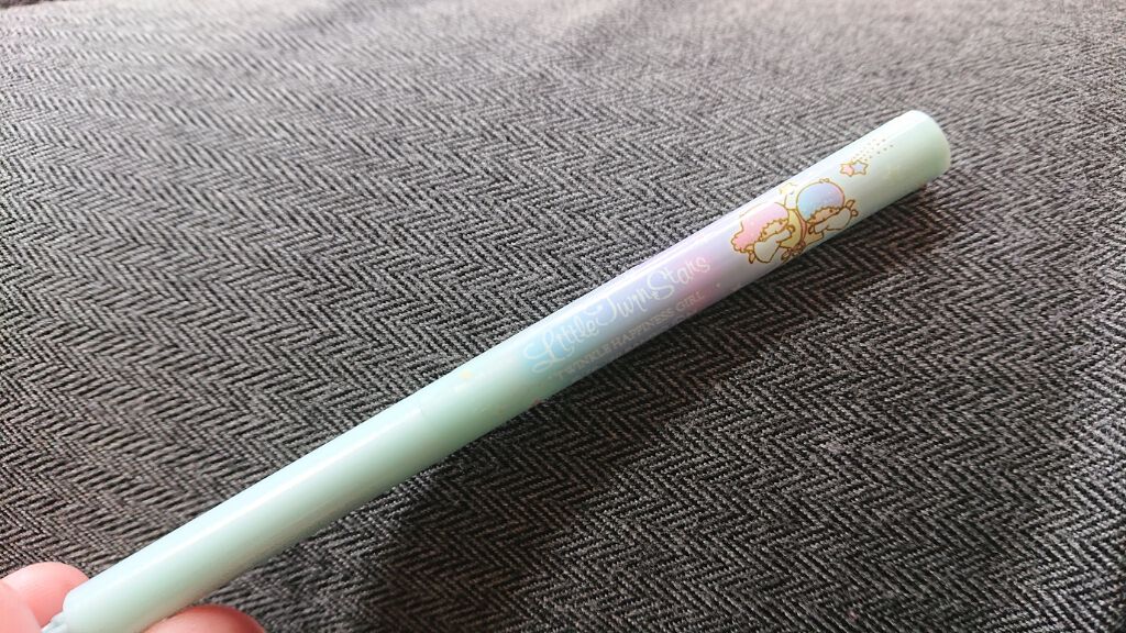 TWINKLE HAPPINESS GIRL/セリア/スティックアイシャドウを使ったクチコミ(2枚目)