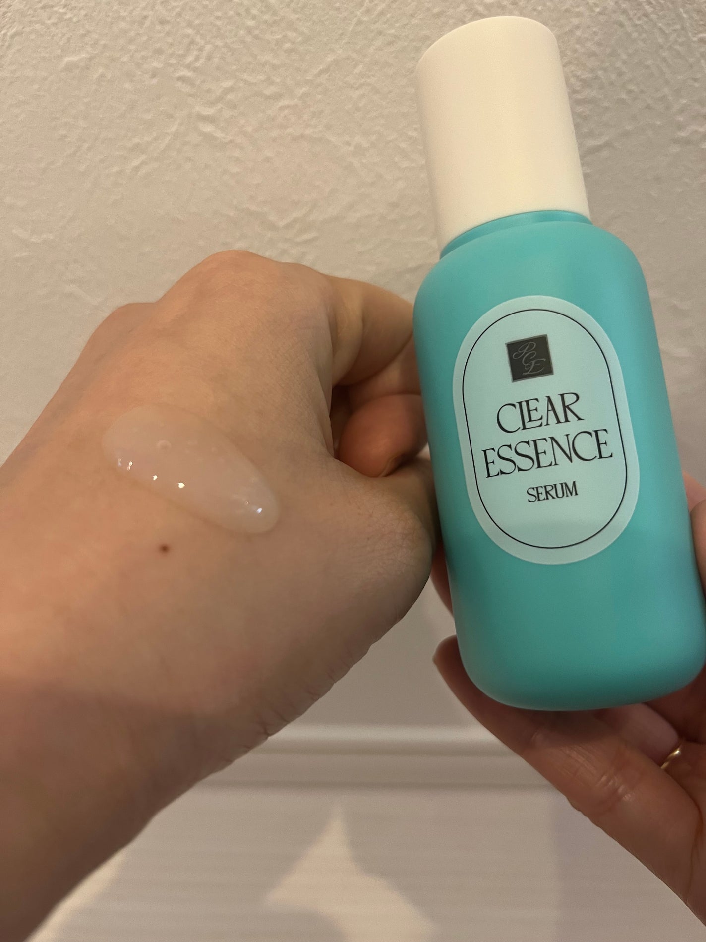 クリアエッセンス セラム/ピュレア/美容液を使ったクチコミ(2枚目)