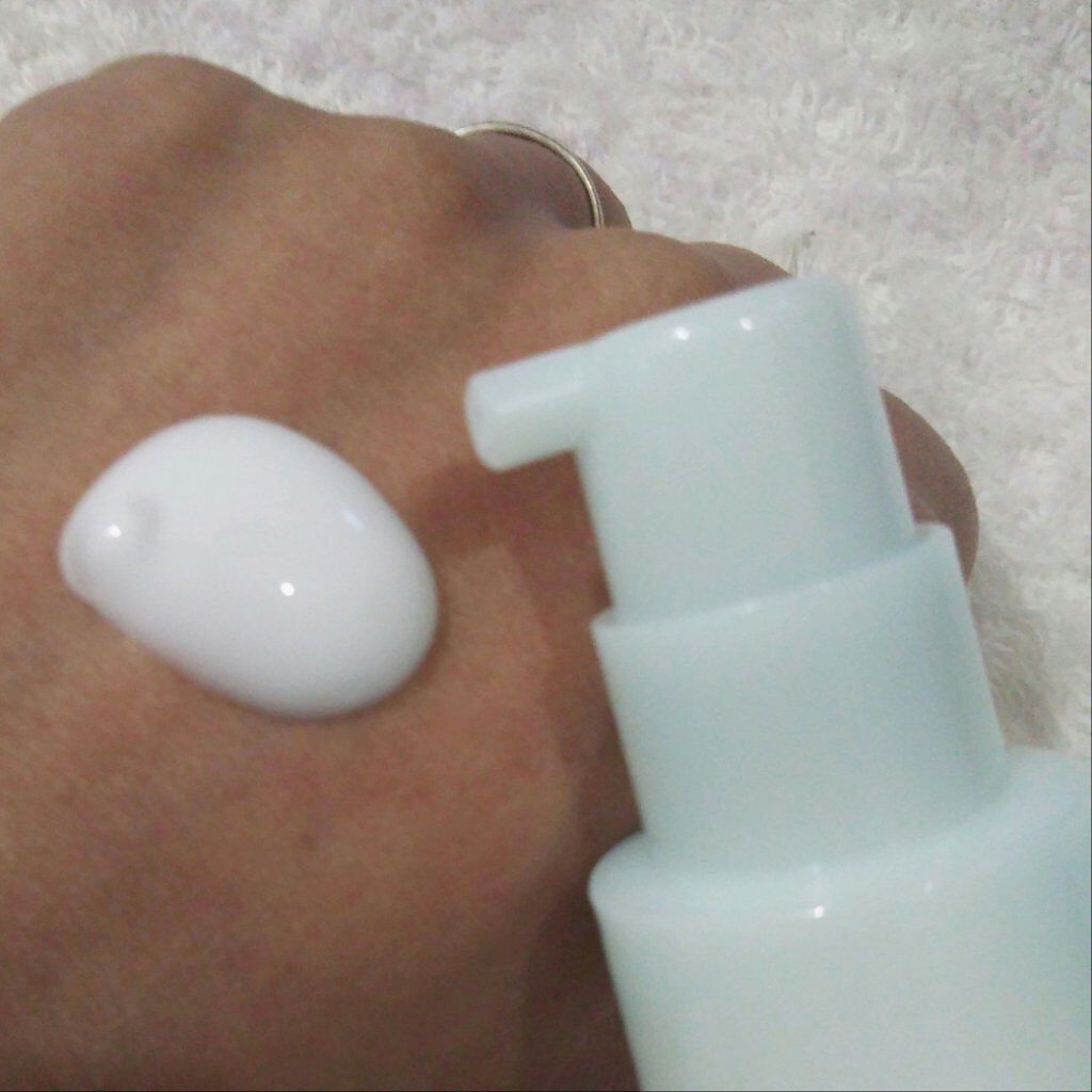 みこわりこのクチコミ「資生堂さんのドゥーエ２０周年記念うるおい体感キャンペーンでいただきました。プッシュタイプのボト.....」（2枚目）