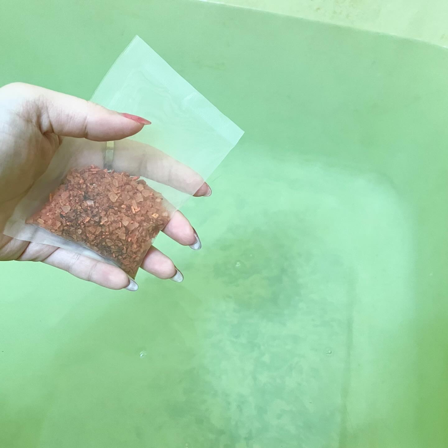 マックス 汗かきエステ気分 スペシャリテ ホッとバスパックのクチコミ「汗かきエステ気分 スペシャリテ ホッとバスパック

＼じんわり汗かきホッとバスタイム／
1日の.....」（3枚目）