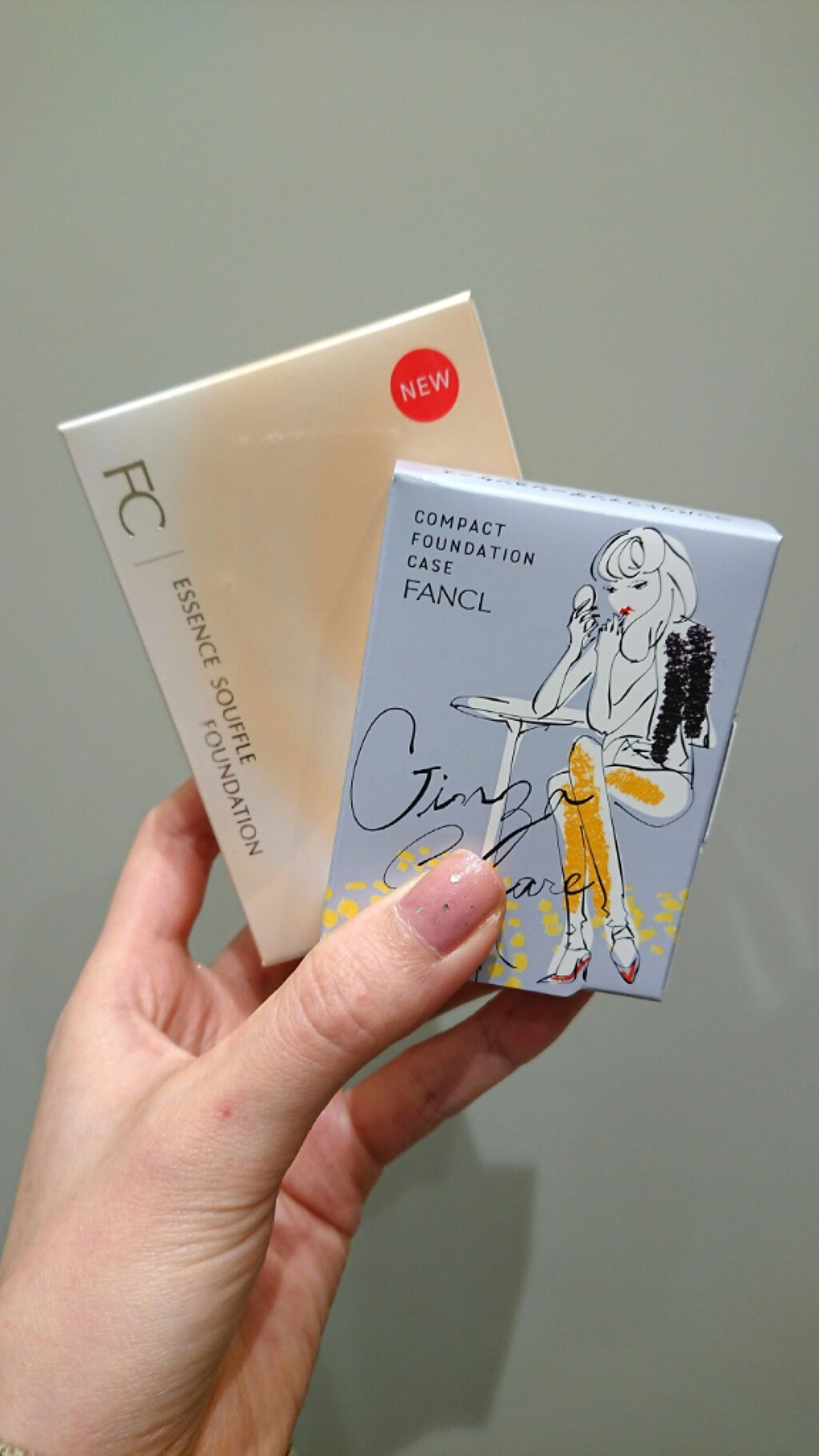 エッセンス スフレファンデーション/ファンケル/パウダーファンデーションを使ったクチコミ(1枚目)