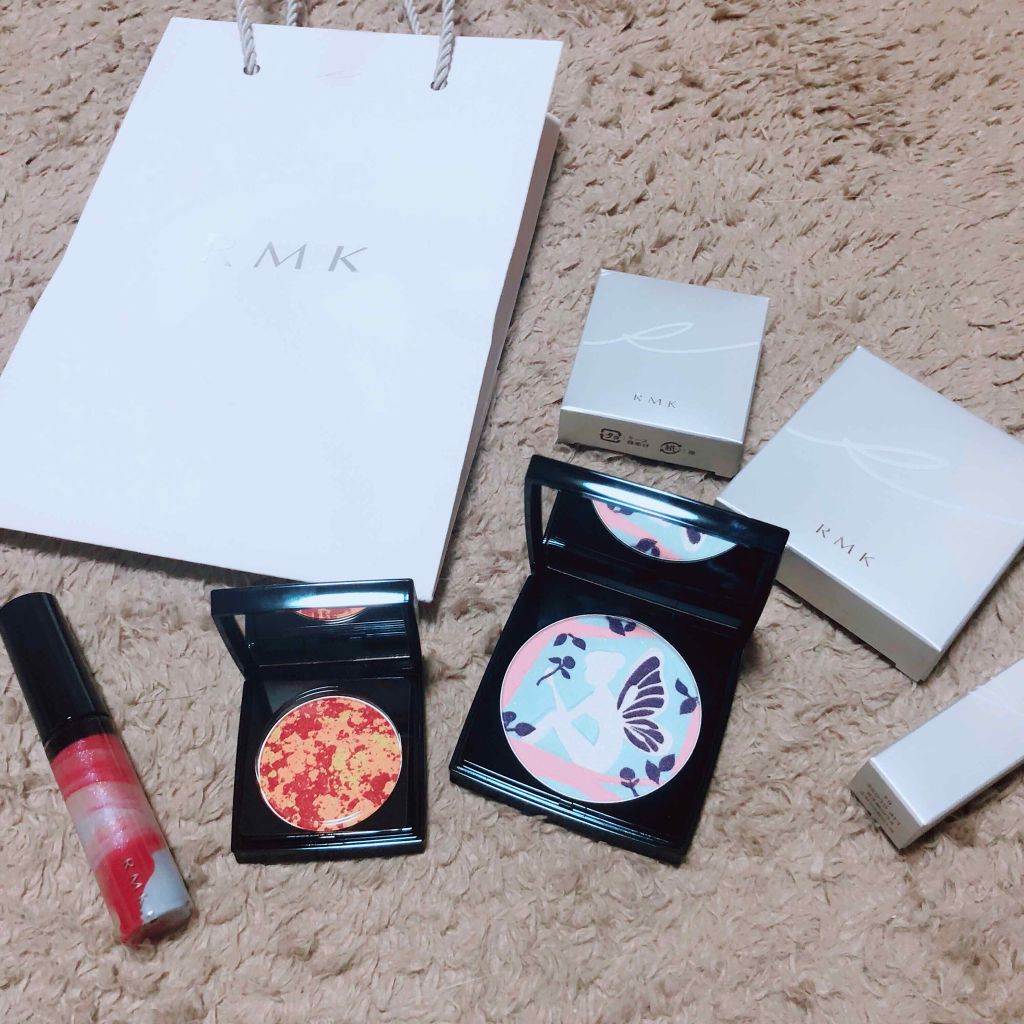 ミッドナイトフラワー リップグロス 02 スパークルダスク/RMK/リップグロスを使ったクチコミ（1枚目）