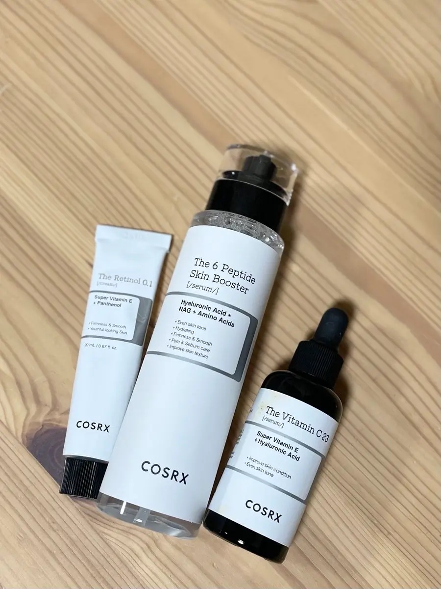 20代後半からCOSRXで美肌に導く✨

化粧水の前にザ6・ペプチドスキンブースターを使うことでスキンケアの浸透をUP!!
📣相性抜群２つの美容液
RXザ・ビタミンC23セラムの生ビタミンが角質層まで届き美白やシミにアプローチ♡
RXザ・