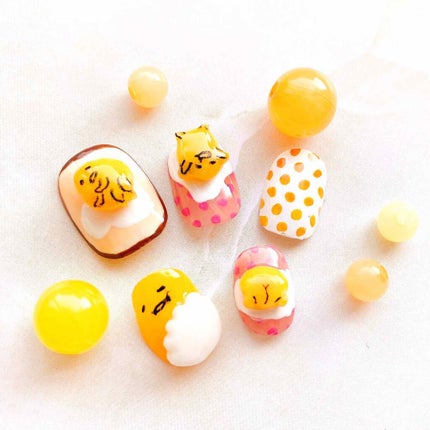 AT濃密グラマラスネイルエナメル/Art Collection/マニキュアを使ったクチコミ(4枚目)