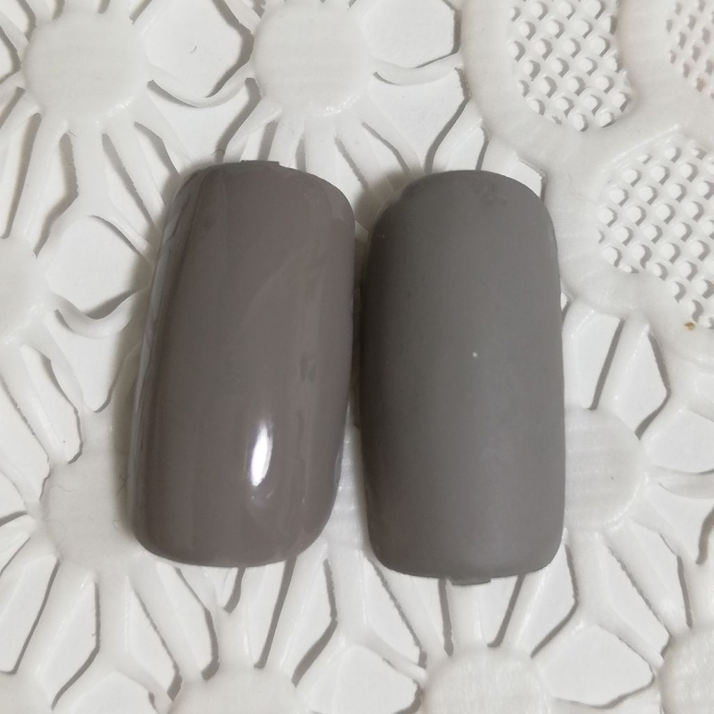 AT トップコート マットフィニッシュ/Art Collection/ネイルトップコートを使ったクチコミ(2枚目)