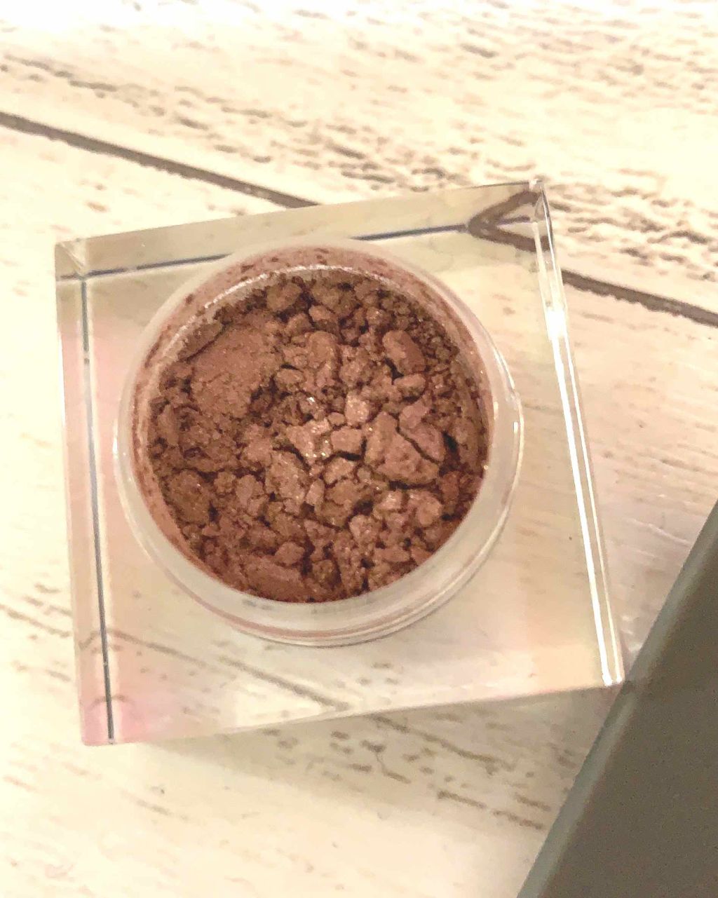 シマリングカラーヴェール ステートメント/THREE/単色アイシャドウを使ったクチコミ（1枚目）