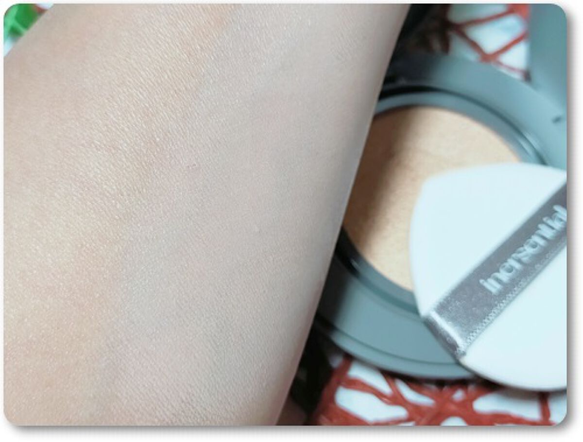 ナチュラルスキンフィットクッション/inersential/クッションファンデーションを使ったクチコミ(2枚目)