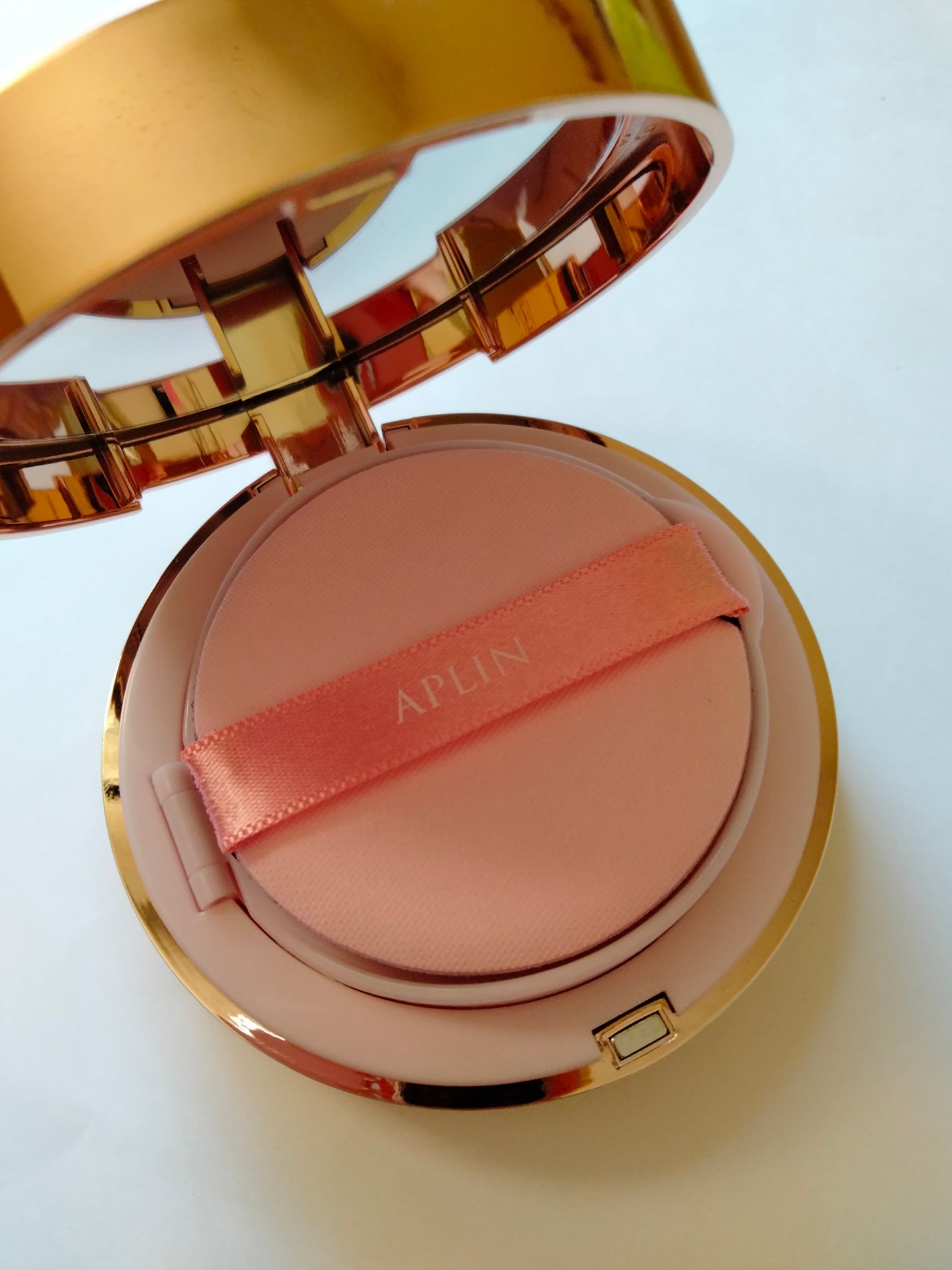 ピンクティーツリーカバープライマークッション/APLIN/クッションファンデーションを使ったクチコミ(2枚目)