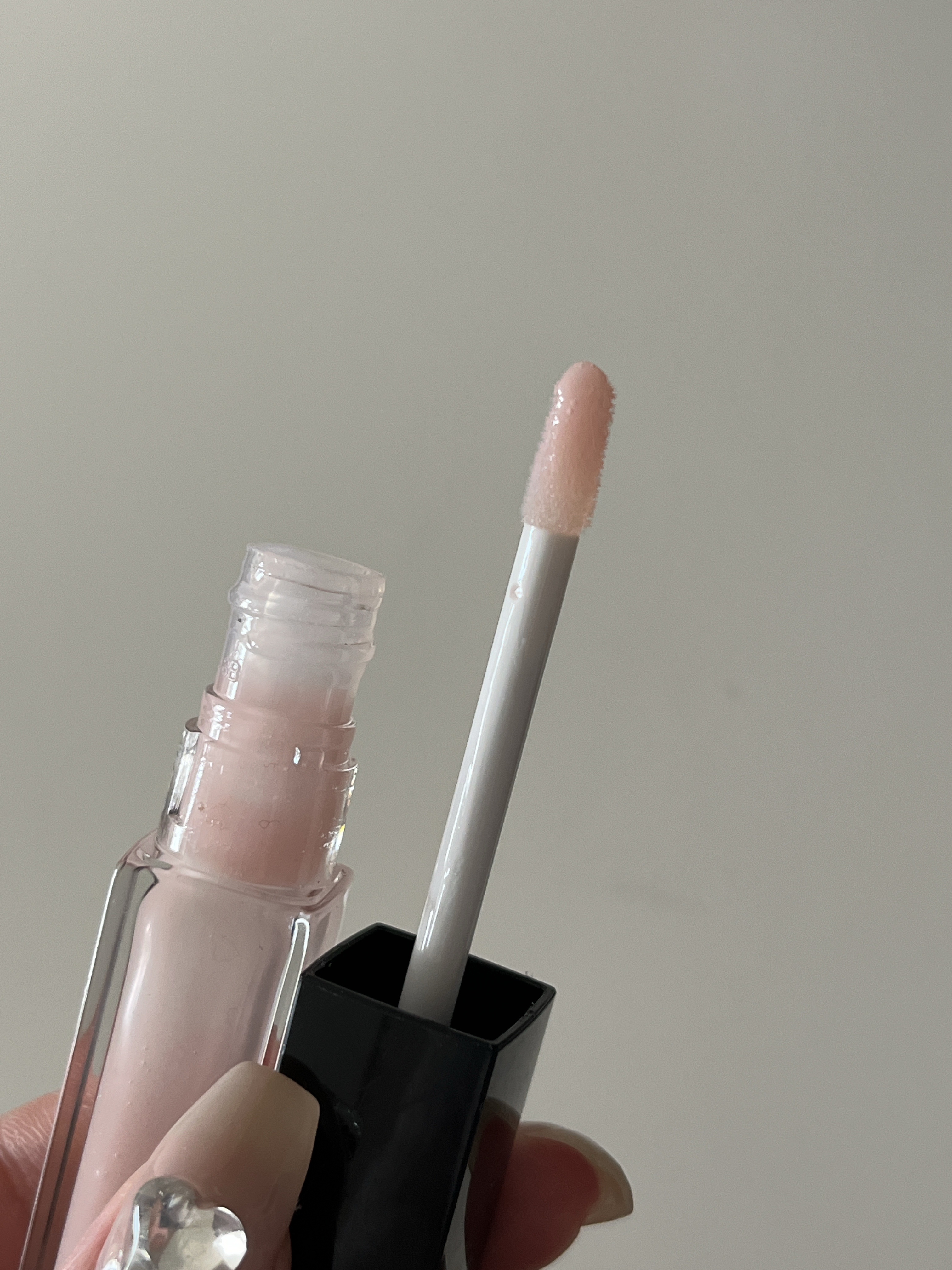 エッセンス リッププランパー/Visée/リッププランパーを使ったクチコミ（3枚目）