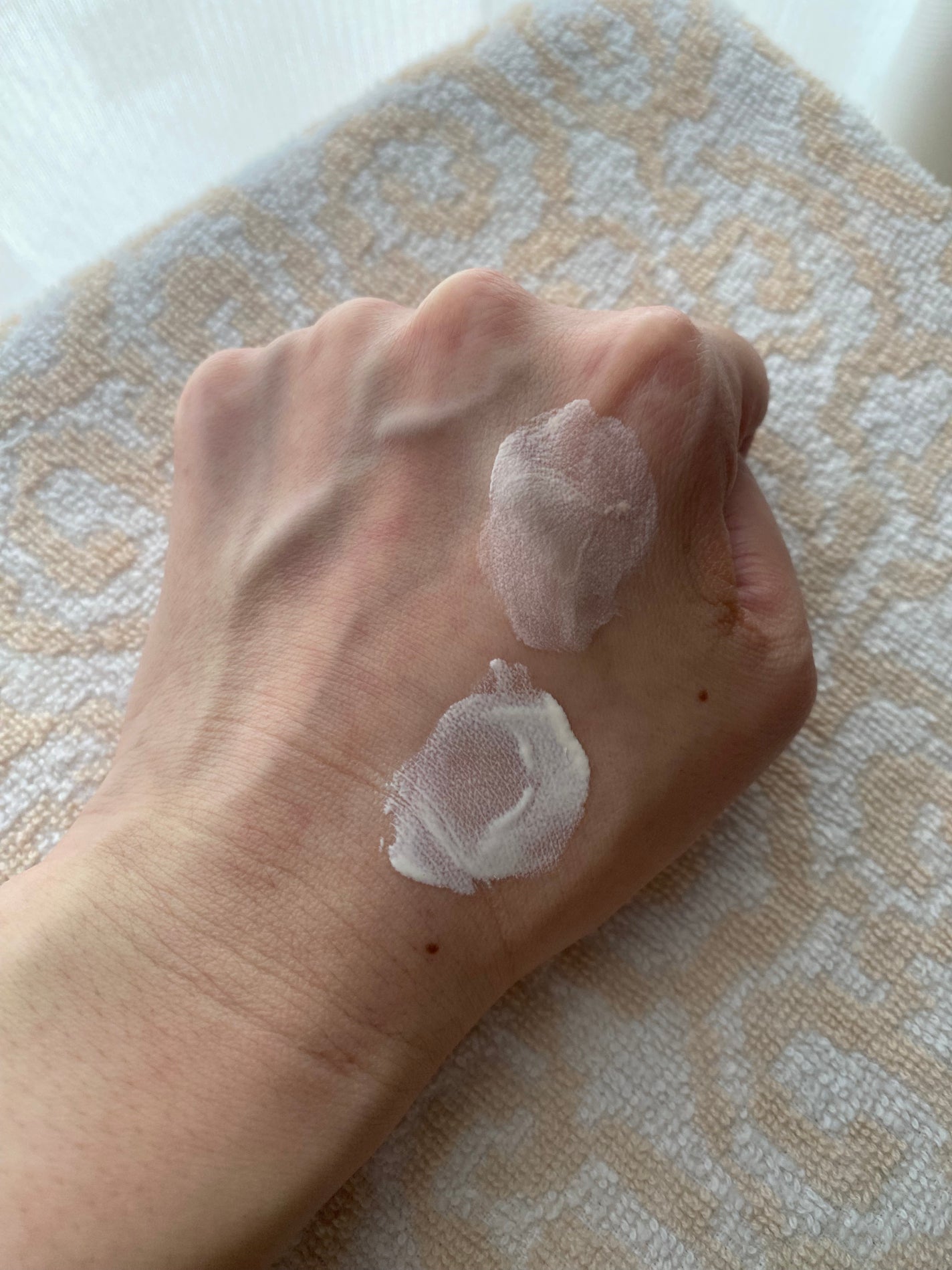 UVイデア XL プロテクショントーンアップ ローズ/ラ ロッシュ ポゼ/日焼け止めクリームを使ったクチコミ(5枚目)