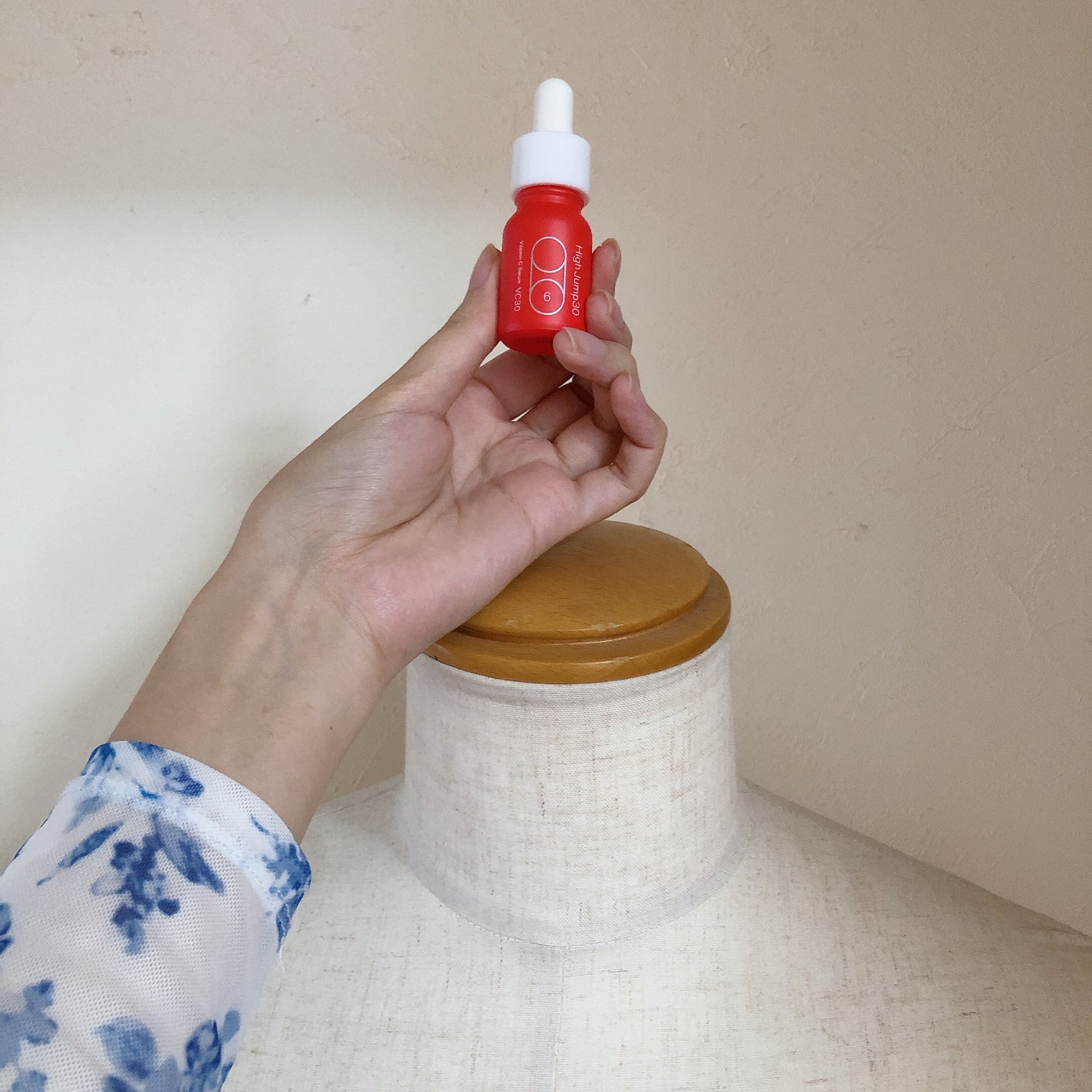 Haruka on LIPS 「SISIの美容液、みんなは使ってる?SISIHighJump3..」(2枚目)