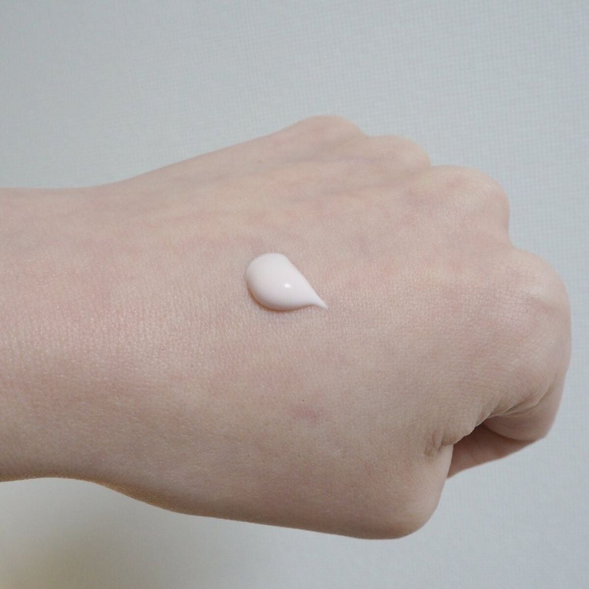 ニベアUV ディープ プロテクト&ケア トーンアップ エッセンス/ニベア/日焼け止めローションを使ったクチコミ(2枚目)