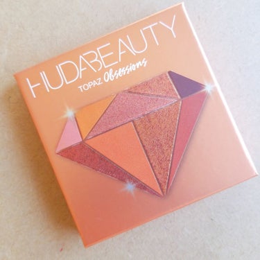 Obsessions Eyeshadow Palette/Huda Beauty/アイシャドウパレットを使ったクチコミ（1枚目）