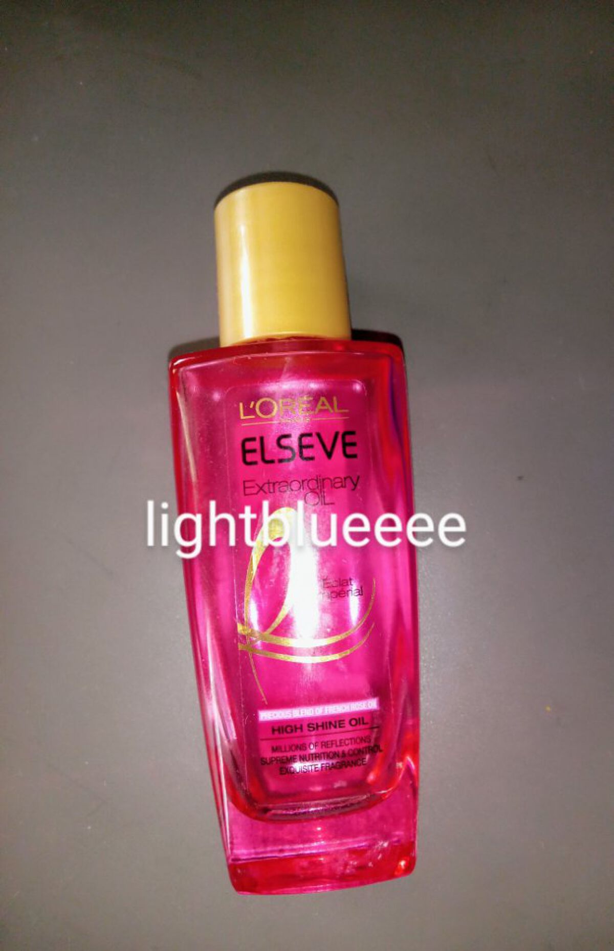 エクストラオーディナリー オイル エクラアンペリアル 艶髪オイル/ロレアル パリ/ヘアオイルを使ったクチコミ（1枚目）