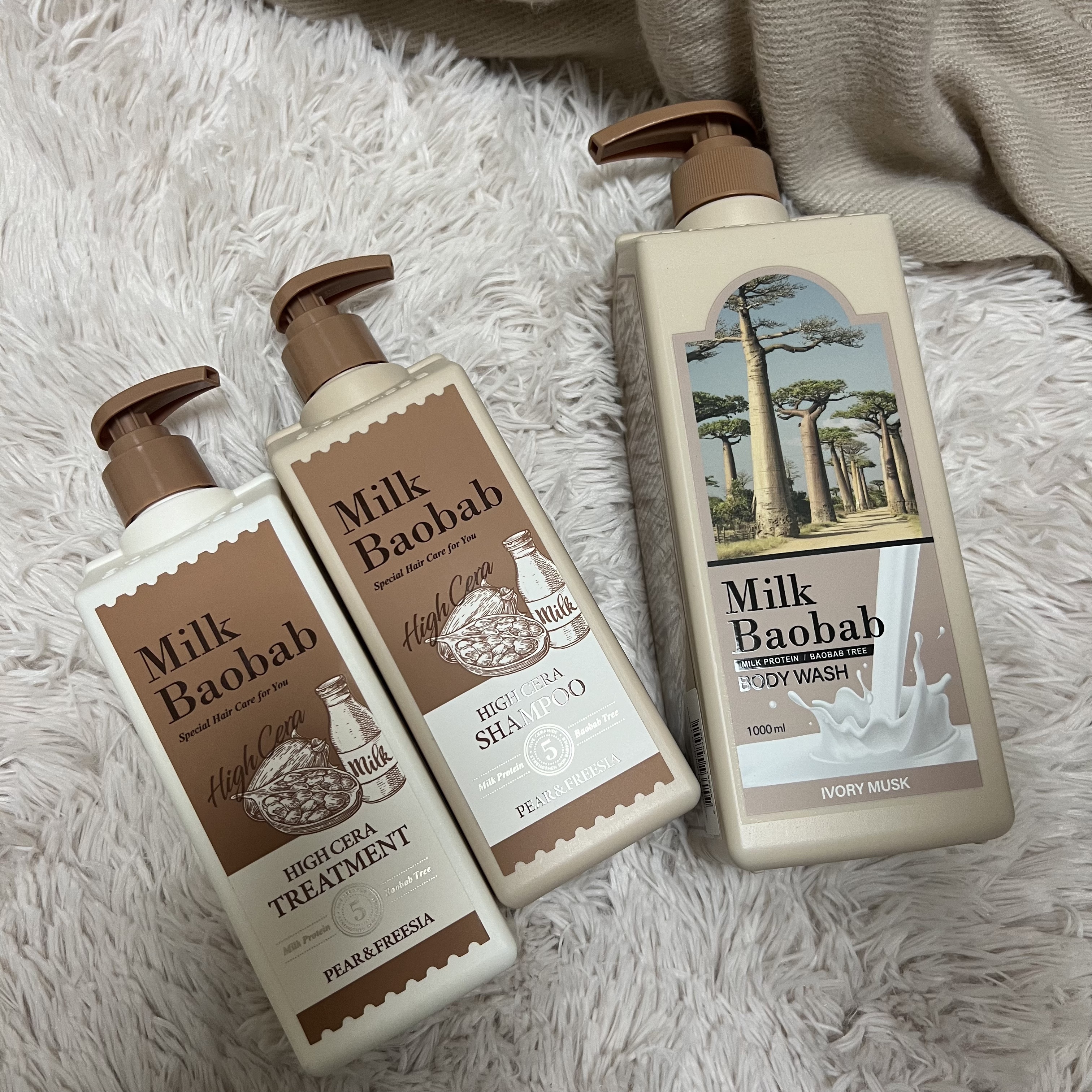 パフュームシャンプー/トリートメント (ホワイトムスク)/ミルクバオバブ/市販シャンプーを使ったクチコミ（1枚目）