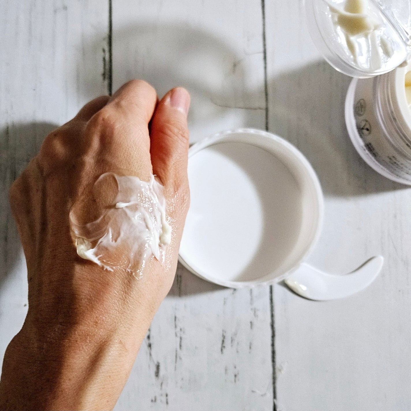 ホワイトトリュフダブルセラムアンドクリーム/ダルバ/フェイスクリームを使ったクチコミ(5枚目)