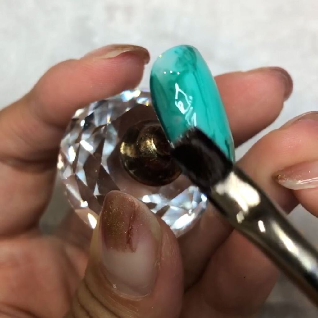 ジェルネイル(ライト対応)/セリア/ジェルネイルを使ったクチコミ(3枚目)