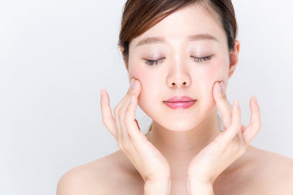 もっちりスベスベなもち肌の作り方とは?理想のもち肌の条件とおすすめアイテム15選