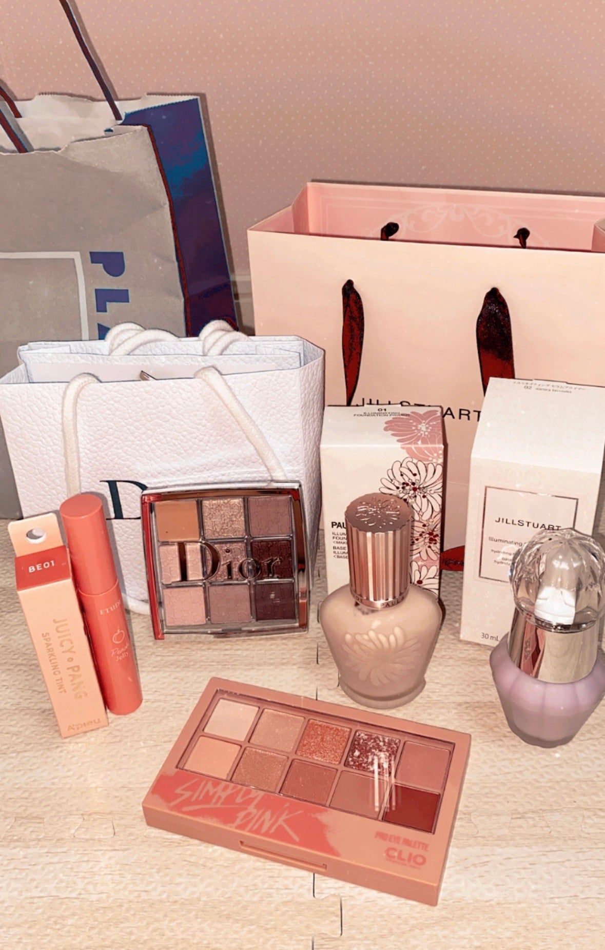 ラトゥー エクラ ファンデーション プライマー N/PAUL & JOE BEAUTE/化粧下地を使ったクチコミ(6枚目)