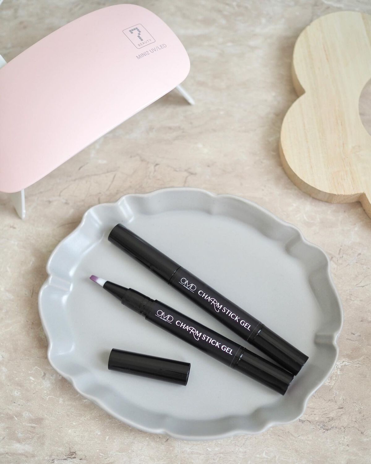 チャームスティックジェル #29 グレージュ/OMD/オールインワンネイルを使ったクチコミ（1枚目）