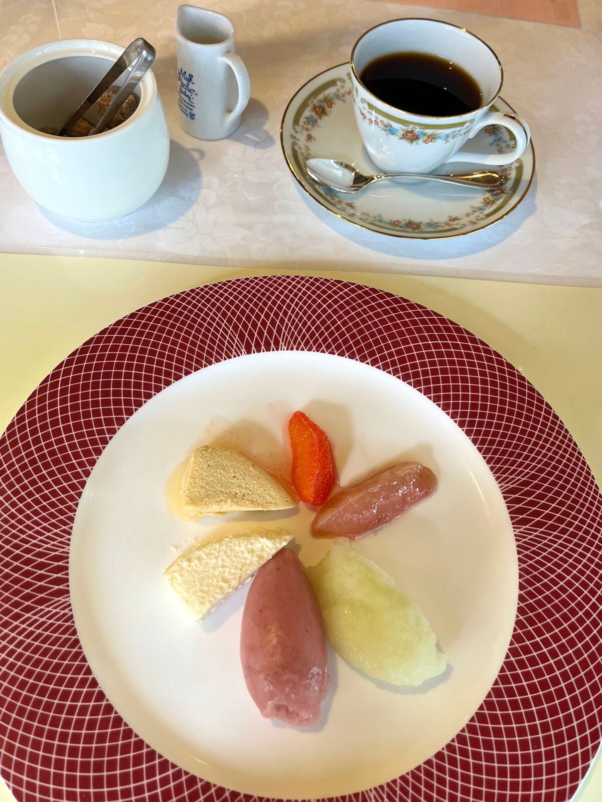 ノンワイプクリア キャンジェル(トップコート)/プリジェル/ジェルネイルを使ったクチコミ(2枚目)