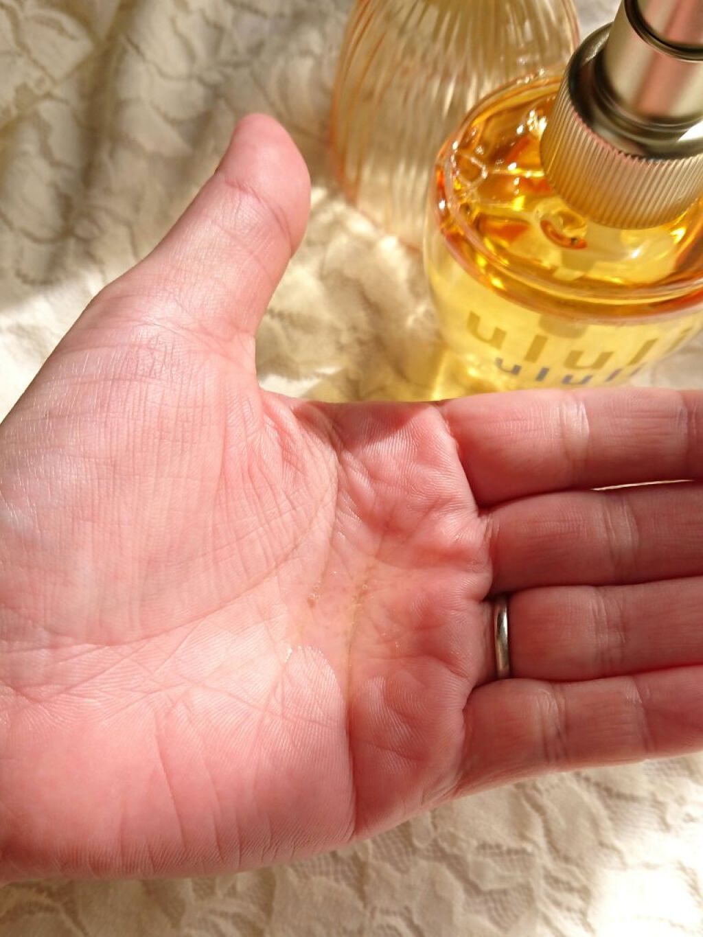 ウォーターコンク リペアヘアオイル/ululis/ヘアオイルを使ったクチコミ(4枚目)