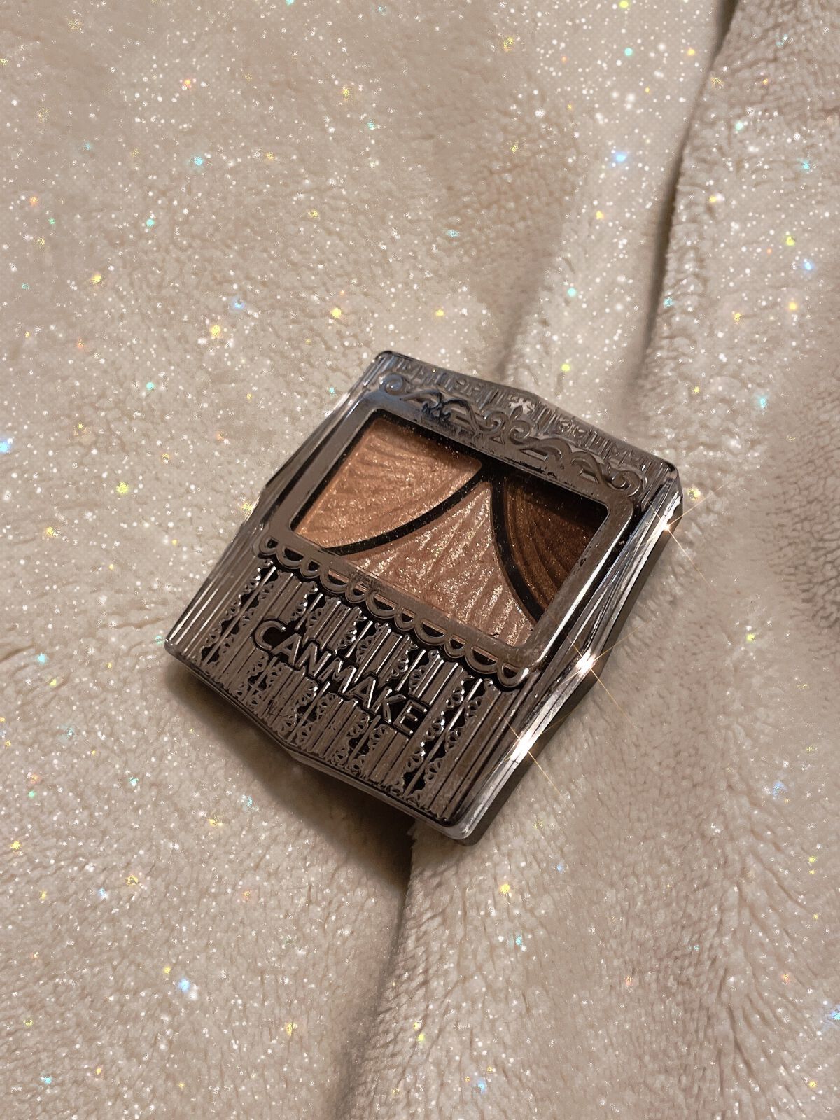 ジューシーピュアアイズ/キャンメイク/アイシャドウパレットを使ったクチコミ（1枚目）