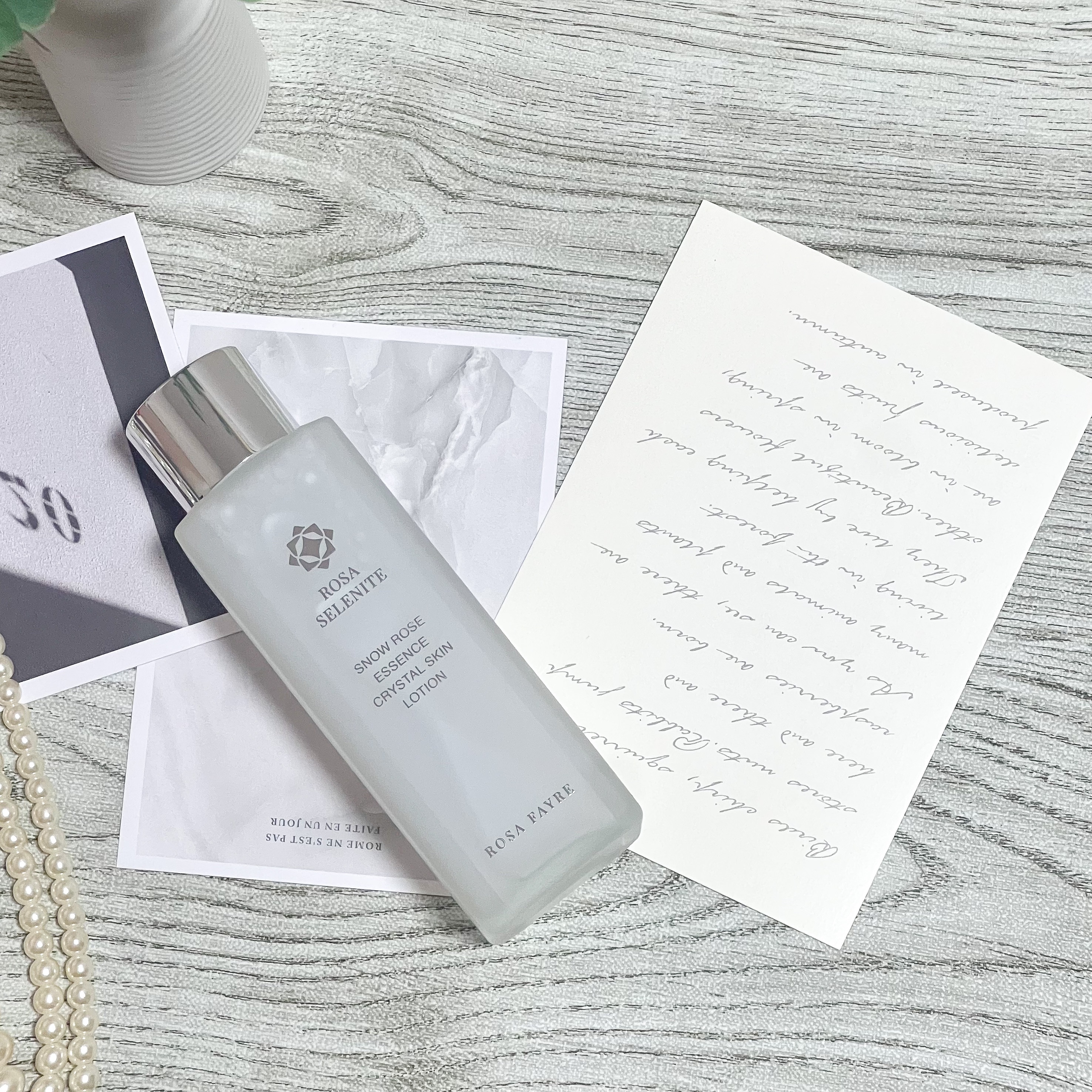 ロサ セレナイト スノーローズ エッセンス クリスタルスキン ローション/ROSA FAYRE/化粧水を使ったクチコミ（2枚目）