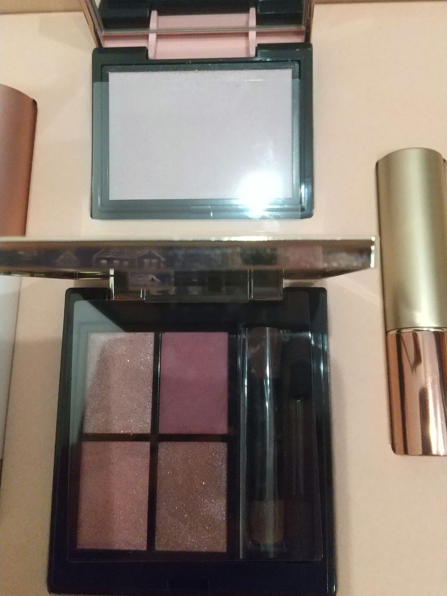 ミネラルインナートリートメントベース/エトヴォス/化粧下地を使ったクチコミ（3枚目）