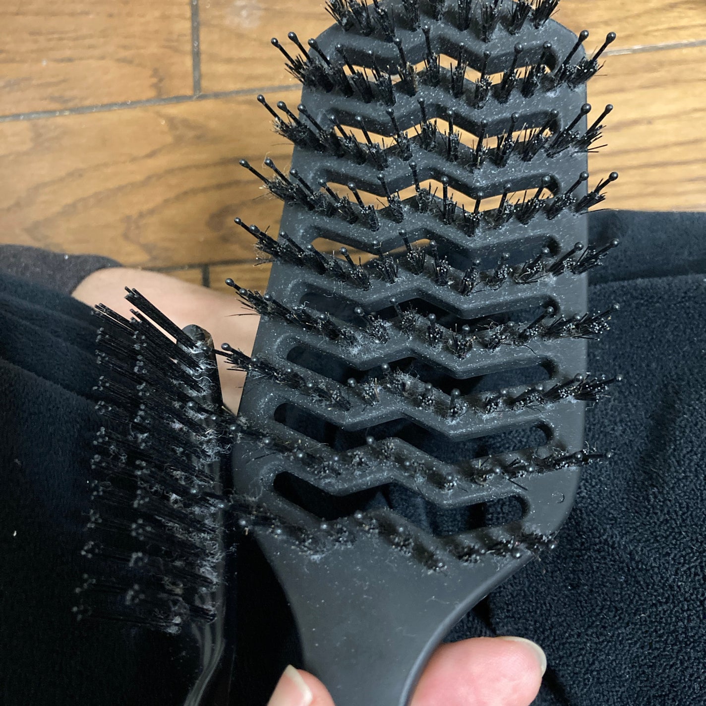 ヘッドスパブラシ専用クリーナー/ラ・カスタ/ヘアケアグッズを使ったクチコミ(1枚目)