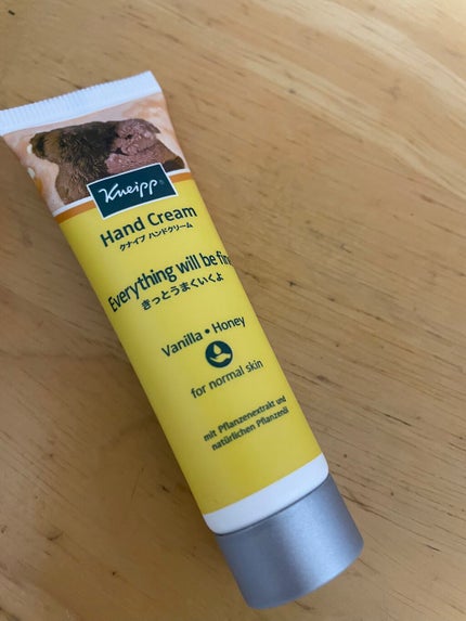 ハンドクリーム バニラ&ハニーの香り/クナイプ/ハンドクリームを使ったクチコミ(1枚目)