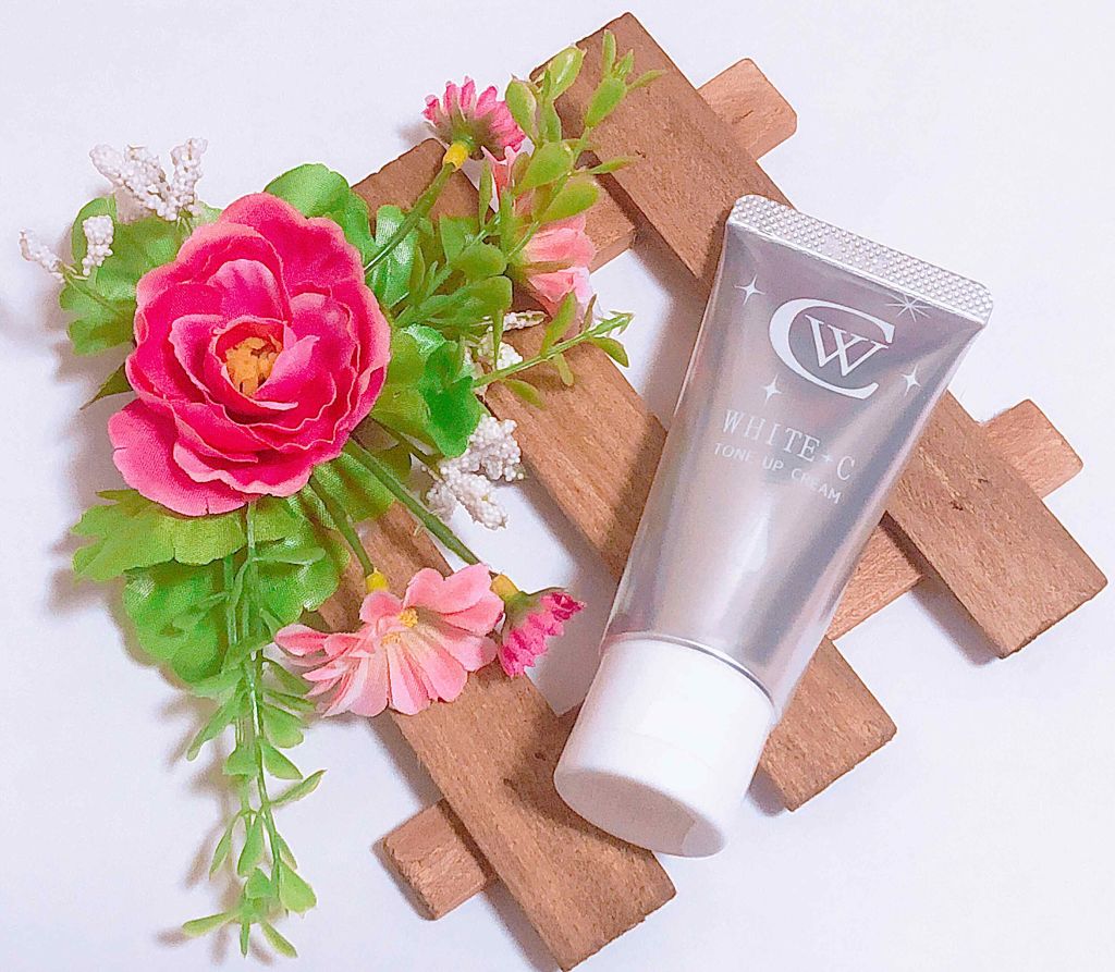 ホワイトトーンアップクリーム/m Grace/化粧下地を使ったクチコミ（2枚目）