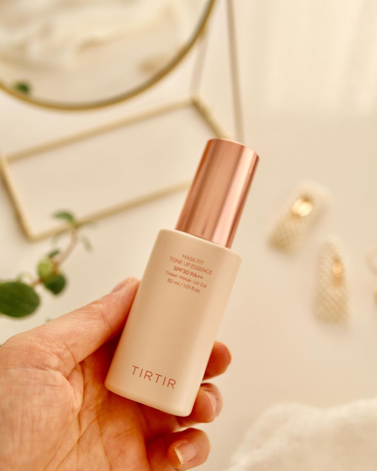 マスクフィットトーンアップエッセンス/TIRTIR(ティルティル)/化粧下地を使ったクチコミ（3枚目）