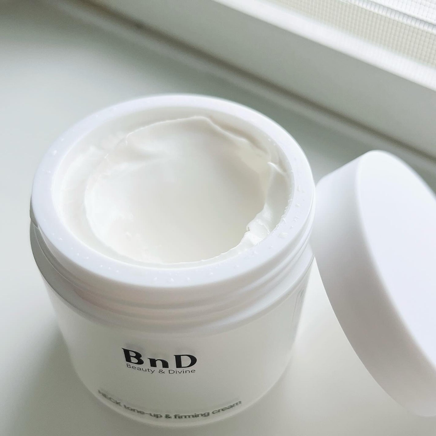 BnD ネックアイロン トーンアップ クリーム/BnD/ネック・デコルテケアを使ったクチコミ(2枚目)