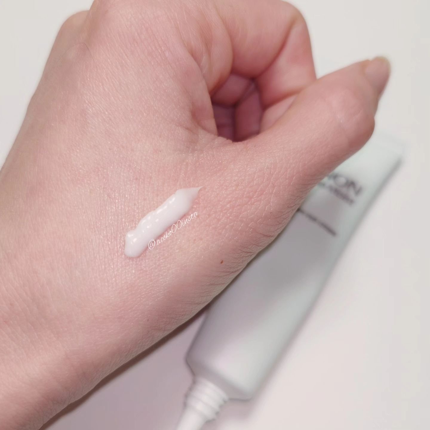 ミノン アミノモイスト エイジングケア アイクリーム/ミノン/アイケア・アイクリームを使ったクチコミ（3枚目）