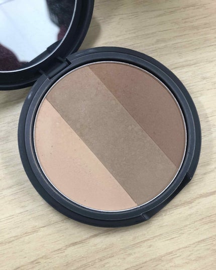 吉田朱里 on LIPS 「アートクロスバチロダンシェーディング。韓国ですごく人気のシェー..」(2枚目)