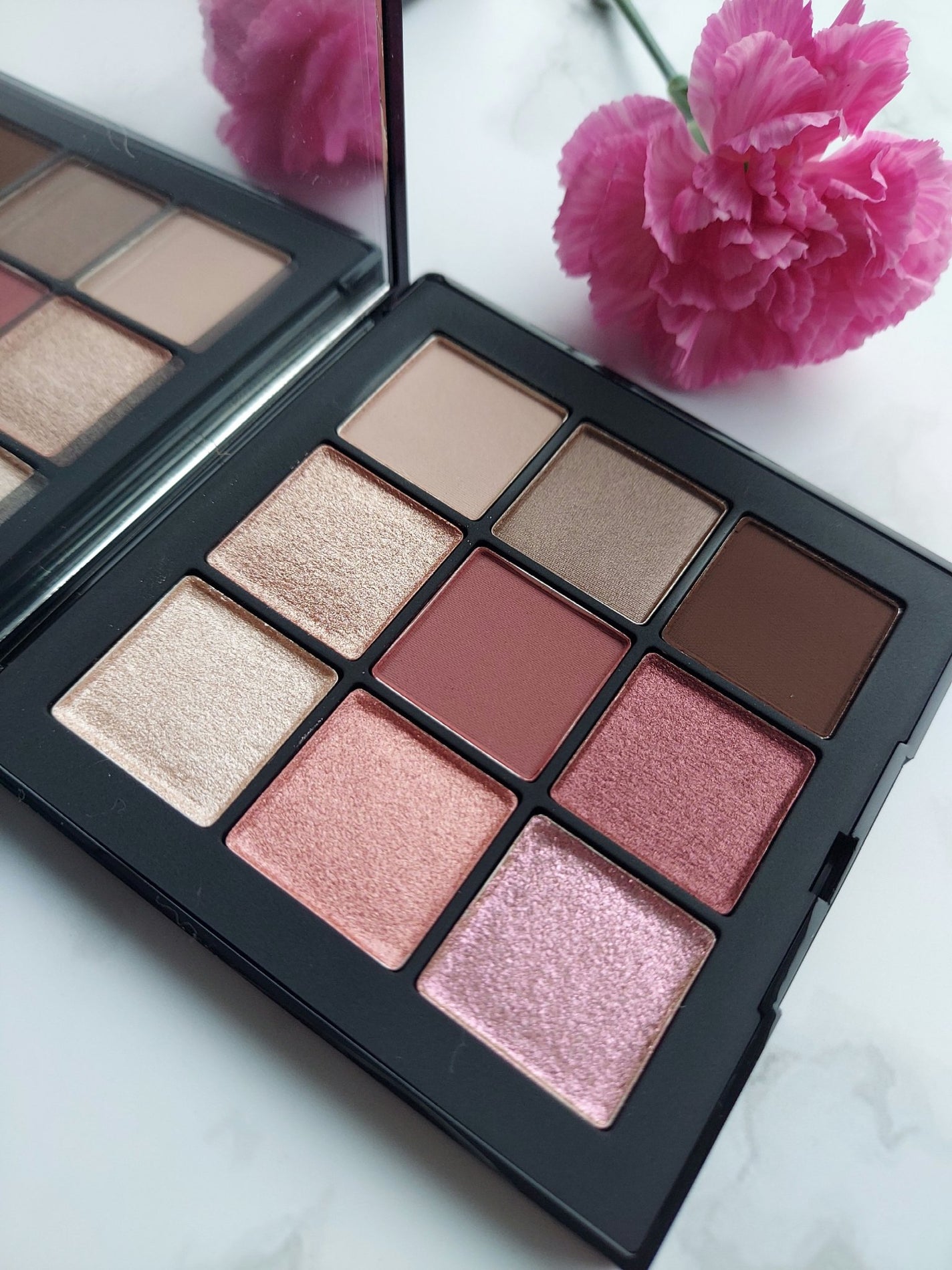 アンインヒビテッド アイシャドーパレット S /NARS/アイシャドウパレットを使ったクチコミ(3枚目)