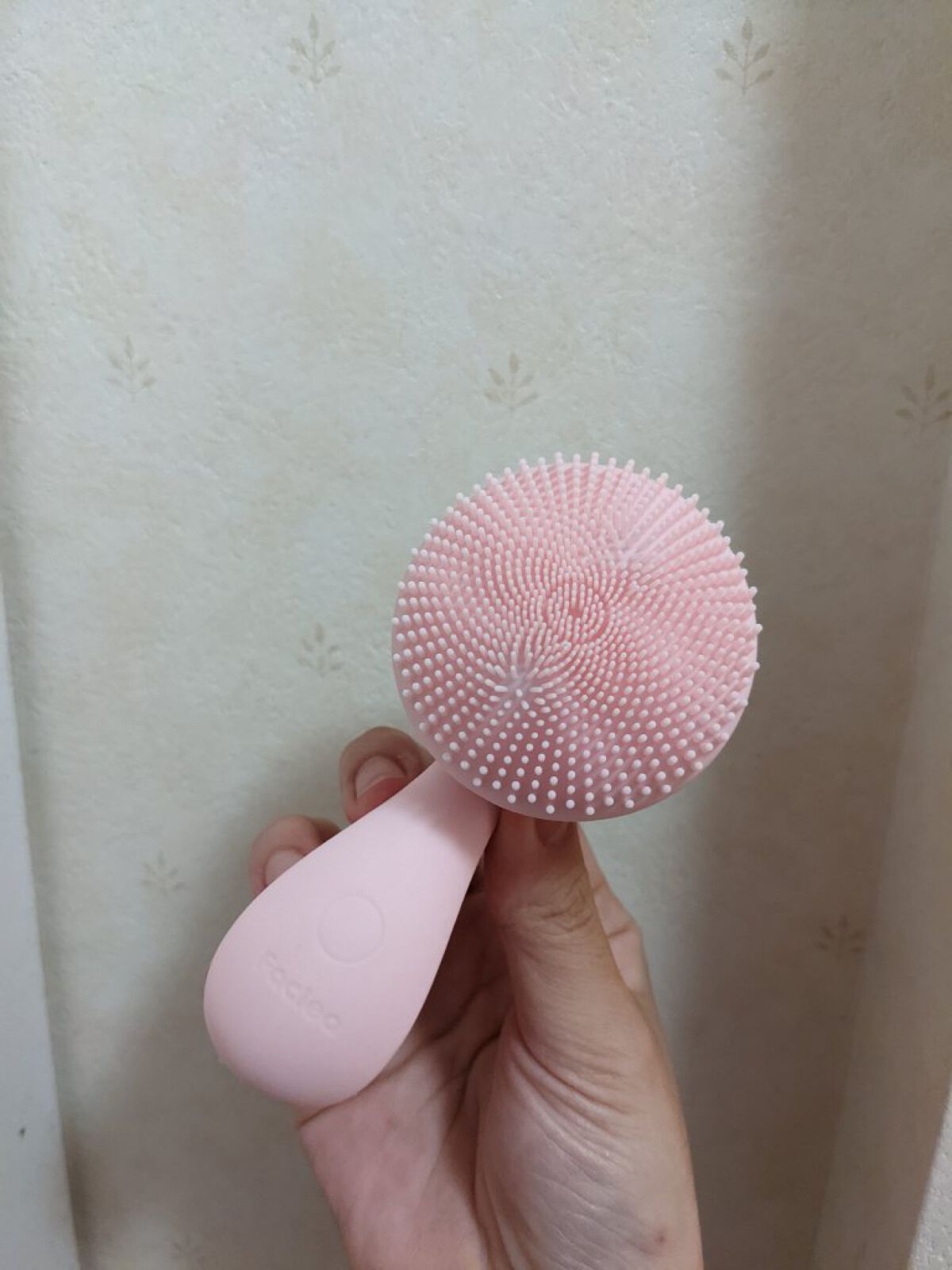 Faclea洗顔ブラシ/Faclea/美顔器・マッサージを使ったクチコミ（1枚目）