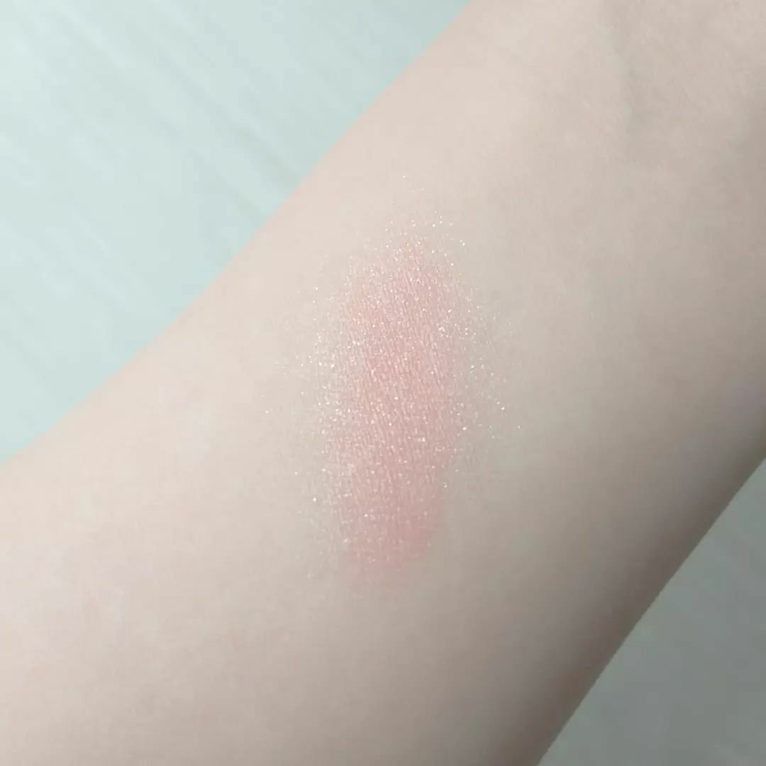 シャドーカスタマイズ/MAJOLICA MAJORCA/単色アイシャドウを使ったクチコミ（2枚目）