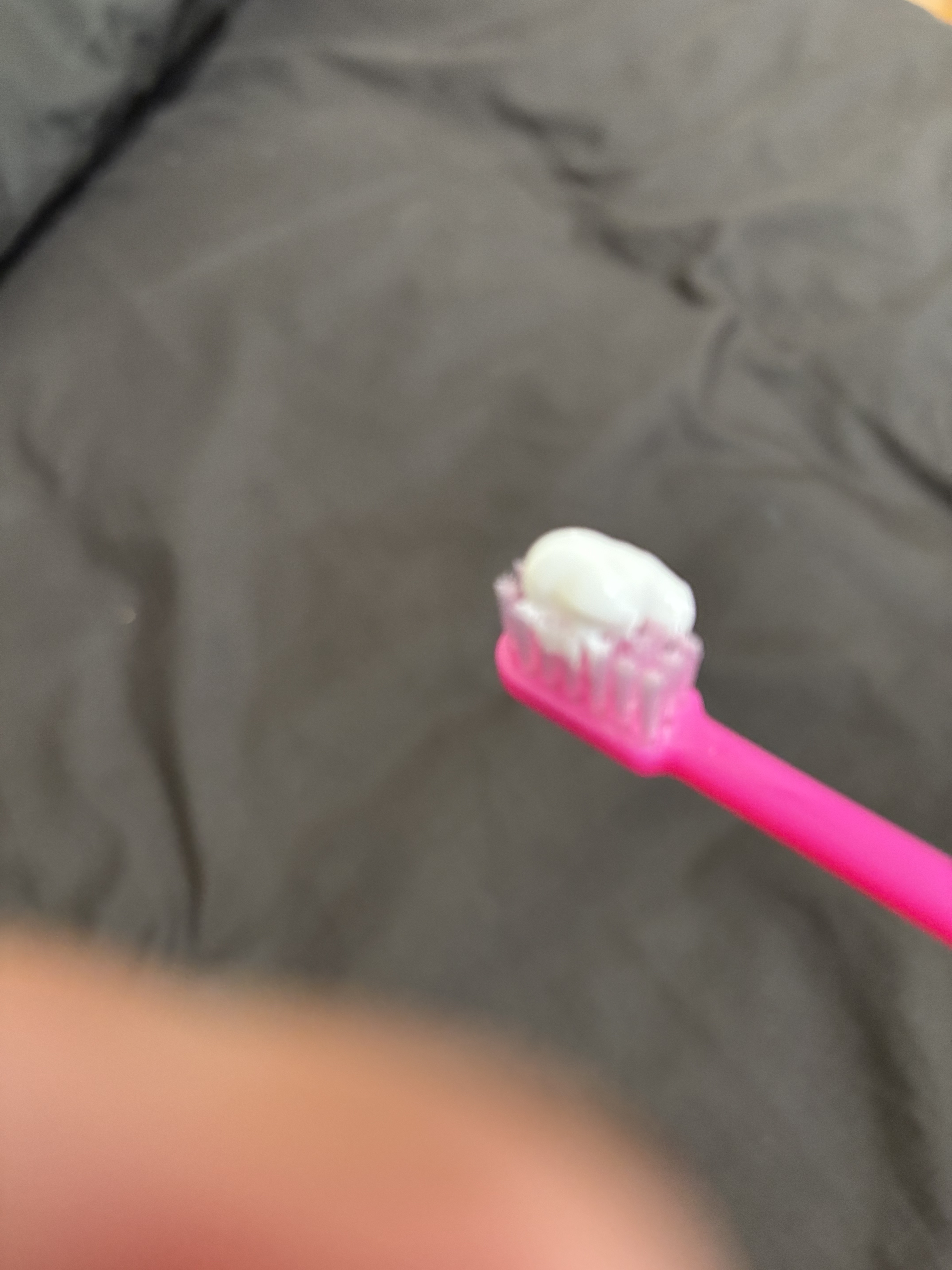 DENT. DENT.1のクチコミ「システマとセットで歯科にて購入

DENT.1

見た目はホテルの備え付けの歯ブラシ

歯科専.....」（3枚目）